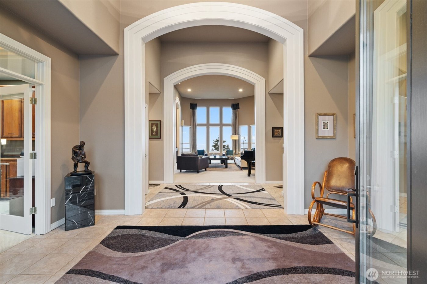 2305 NW Douglas Street , Camas, WA 98607