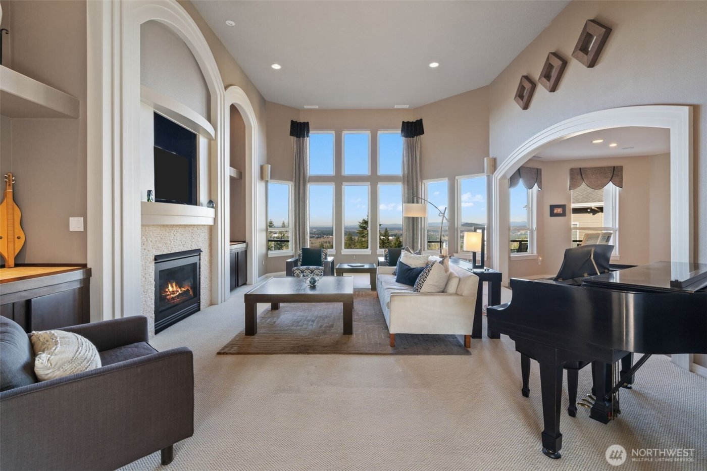 2305 NW Douglas Street , Camas, WA 98607