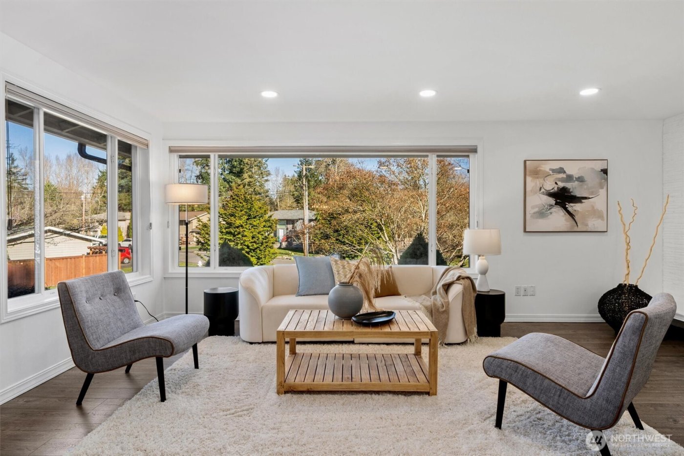 14423 75th Avenue NE, Kirkland, WA 98034-4930