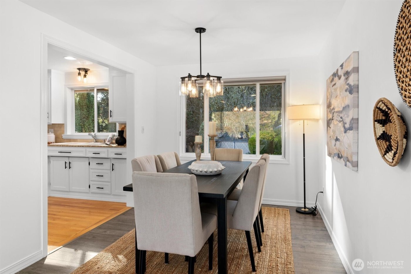 14423 75th Avenue NE, Kirkland, WA 98034-4930