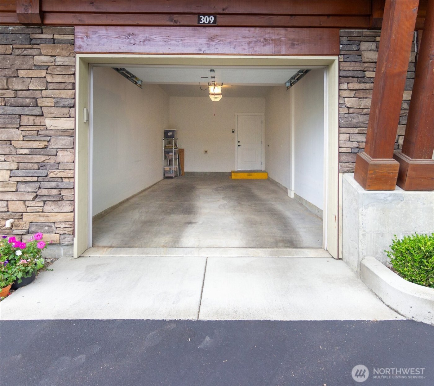 8780 Depot Road #309, Lynden, WA 98264