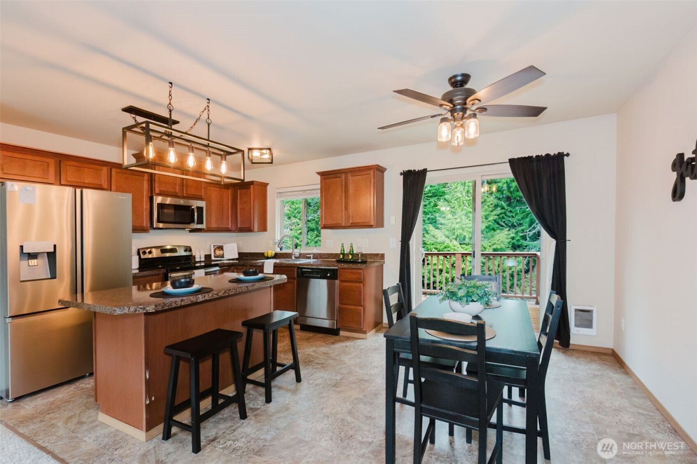 2652 Maryland Way E, Port Orchard, WA 98366