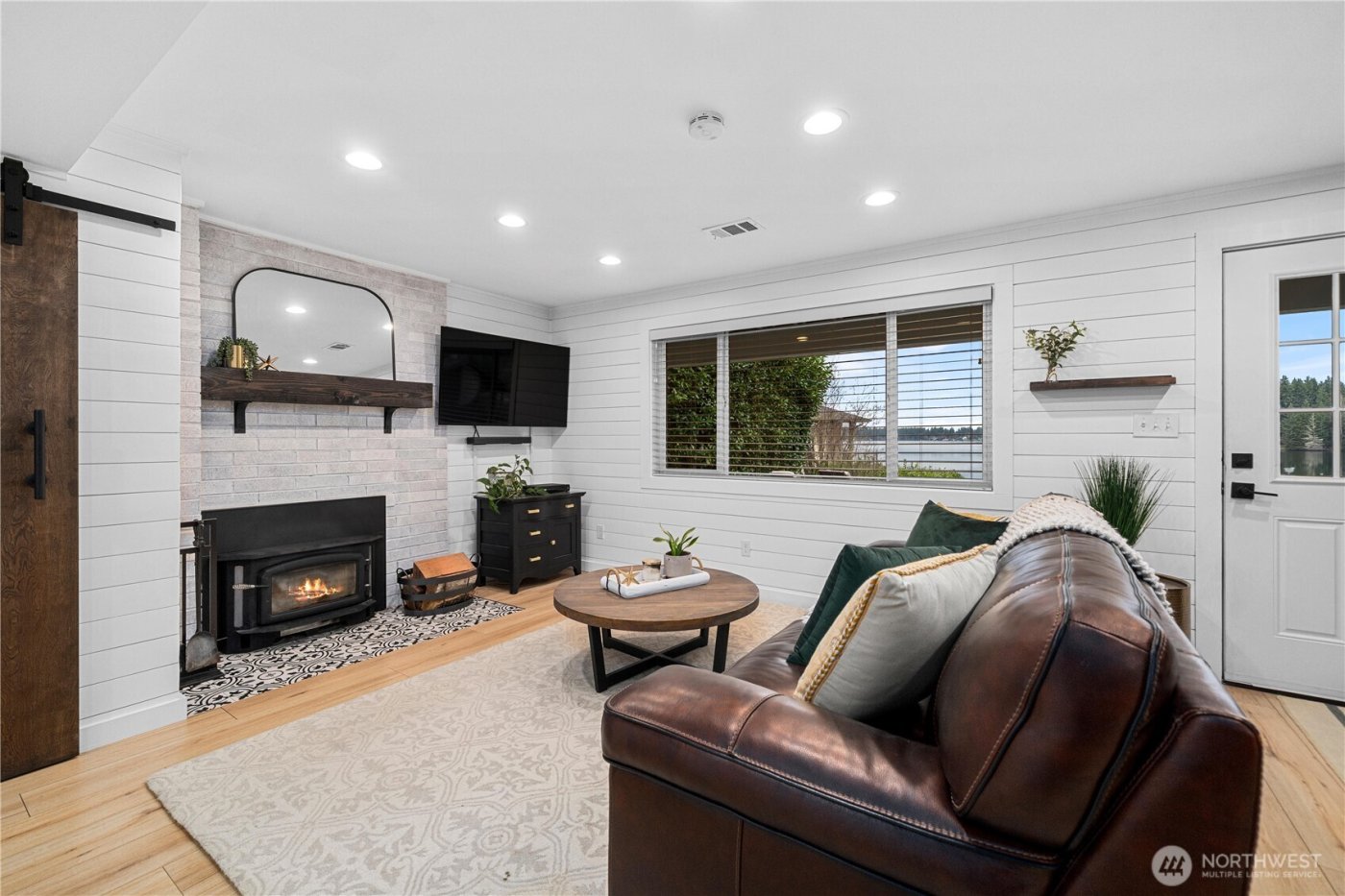 23210 SE 312 Street , Black Diamond, WA 98010