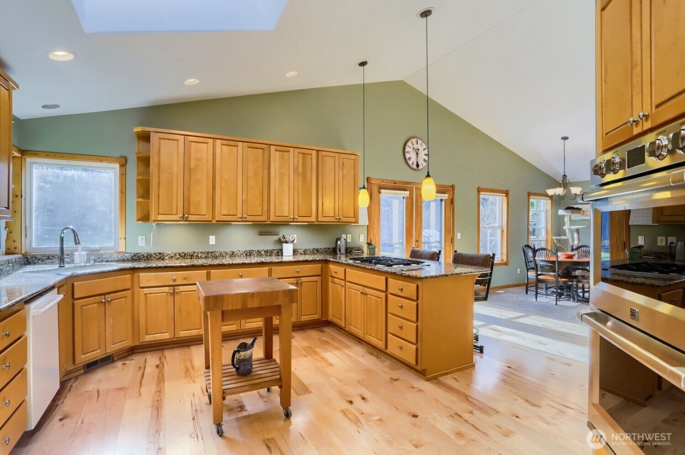 15828 234th Street SE, Woodinville, WA 98296