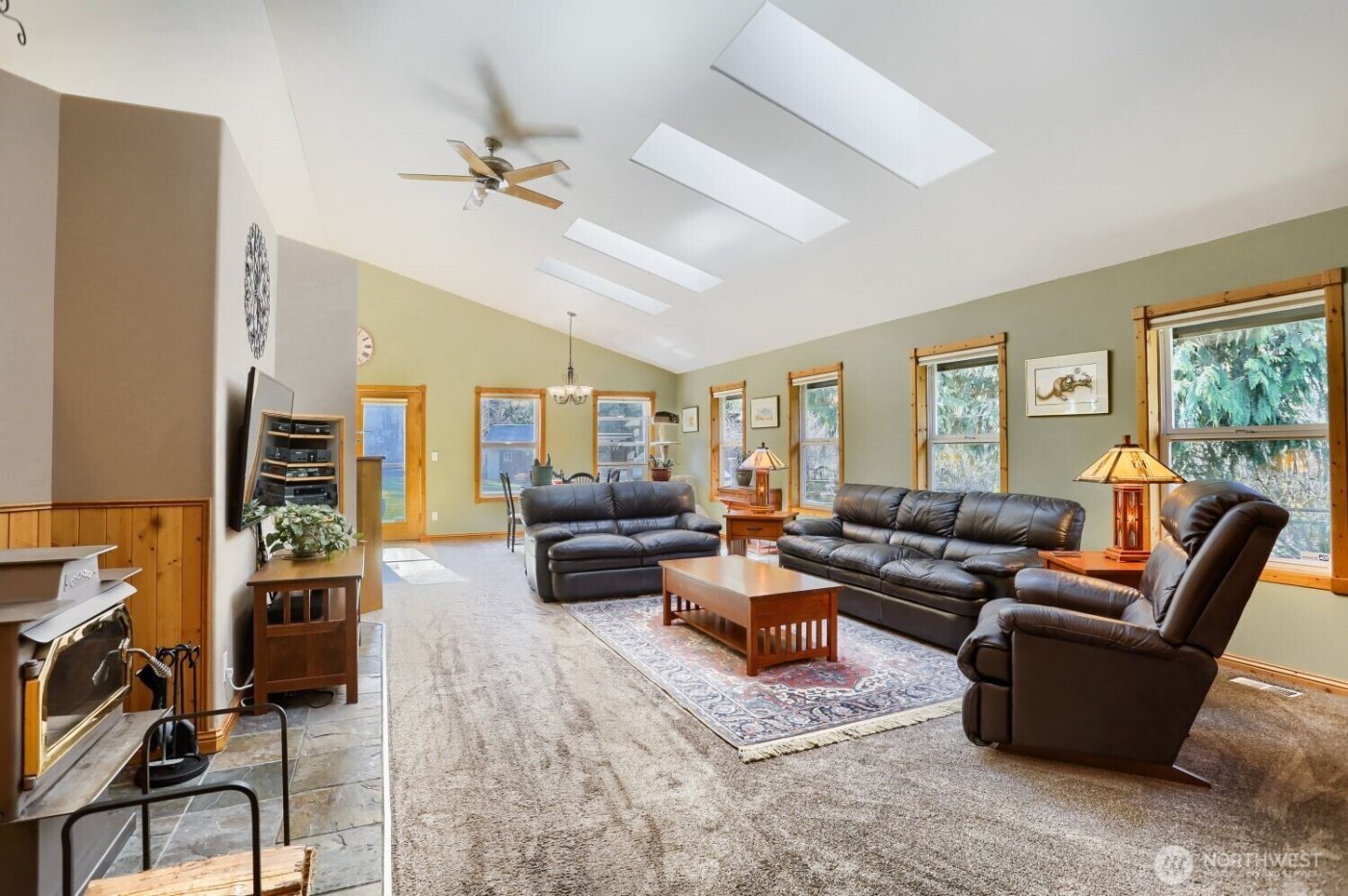 15828 234th Street SE, Woodinville, WA 98296