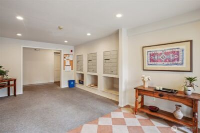 12034 15th Avenue NE #204, Seattle, WA 98125 - Photo 5