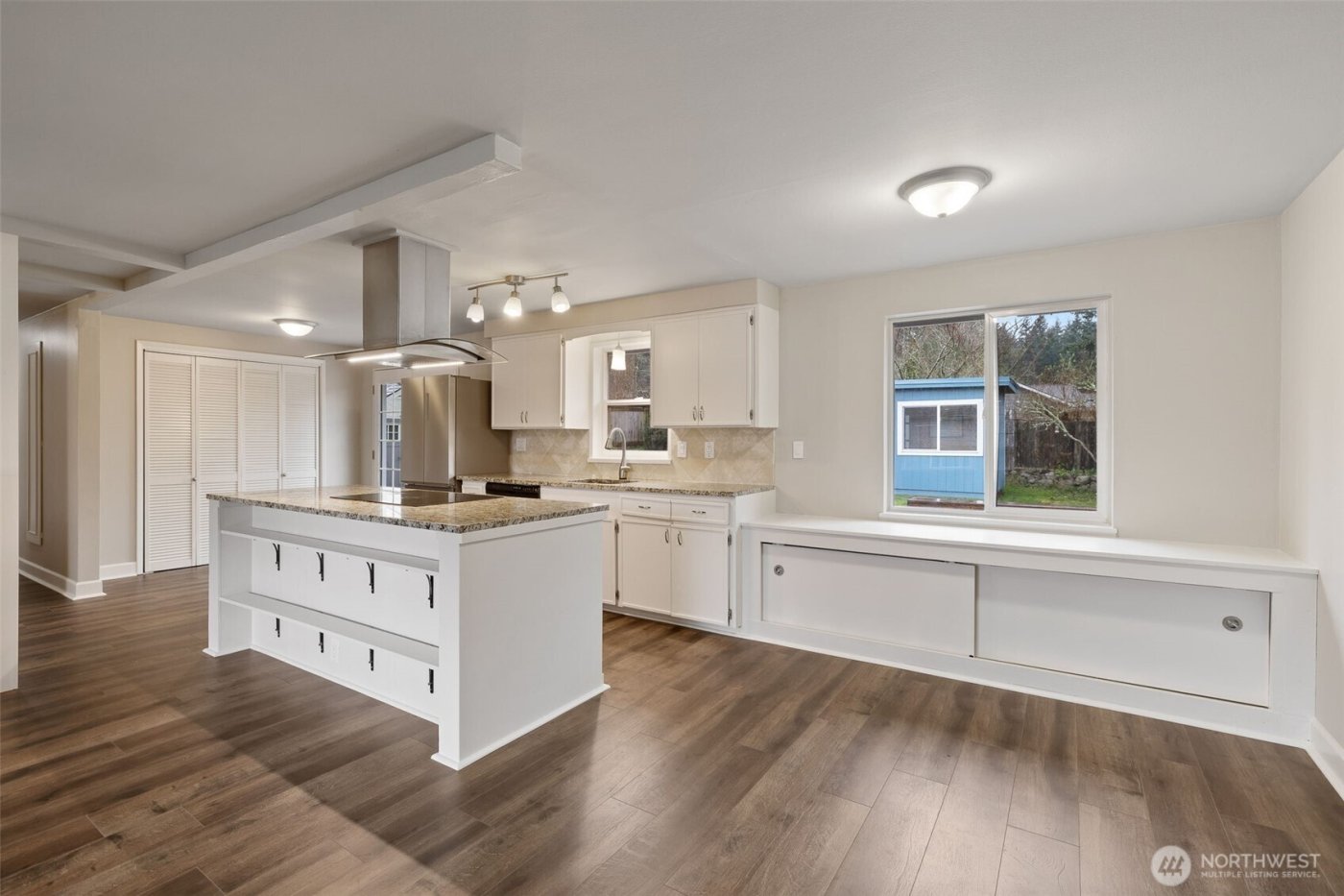 20512 81st Avenue W, Edmonds, WA 98026