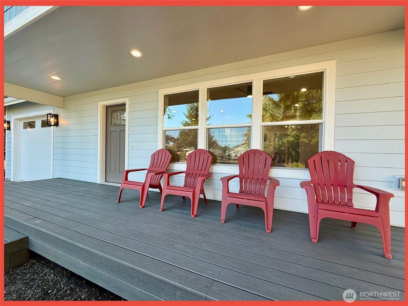 611 Weatherwax Loop NE, Ocean Shores, WA 98569