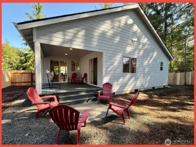 611 Weatherwax Loop NE, Ocean Shores, WA 98569 - Photo 8