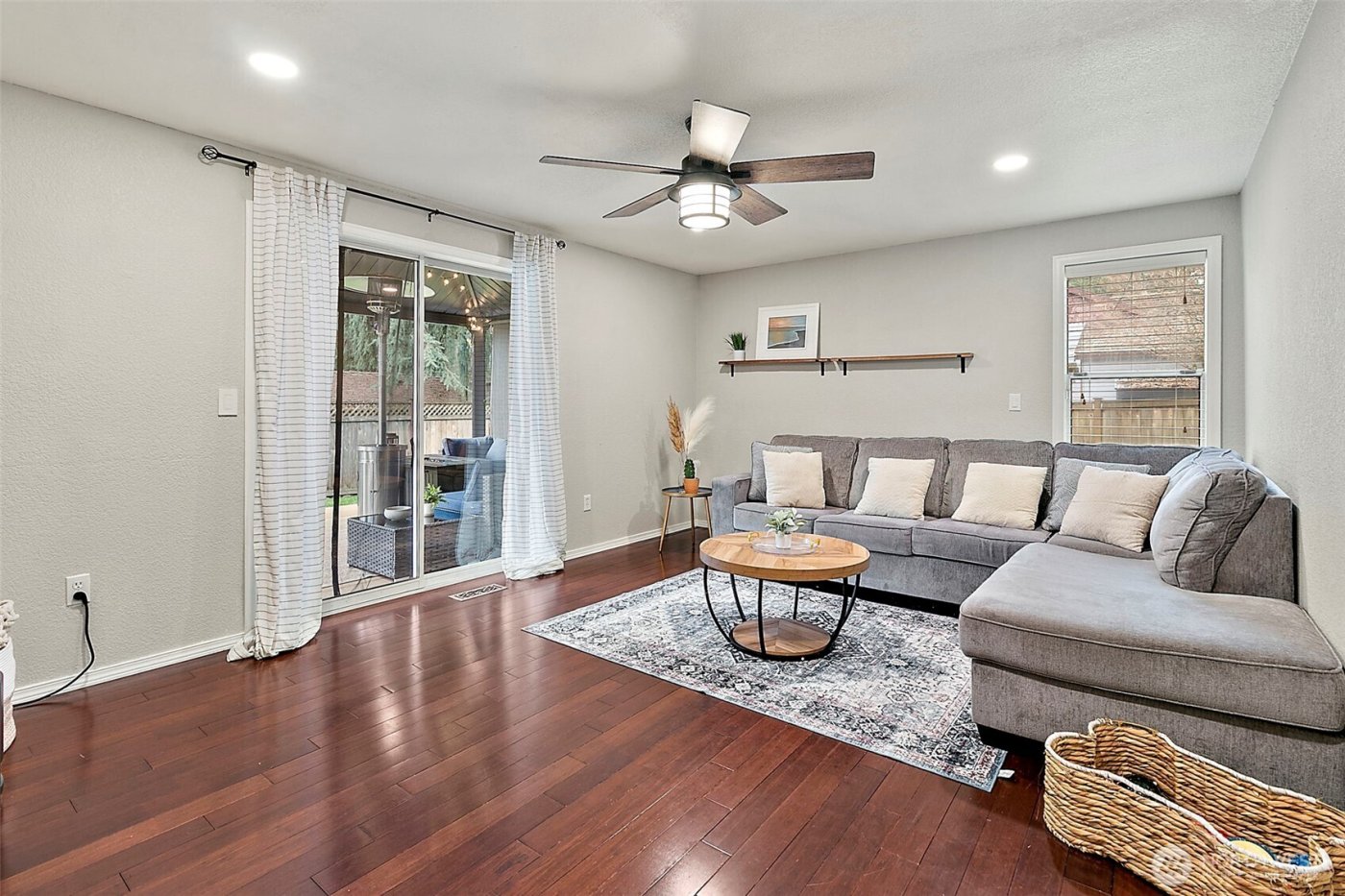 8816 164th Street E, Puyallup, WA 98375