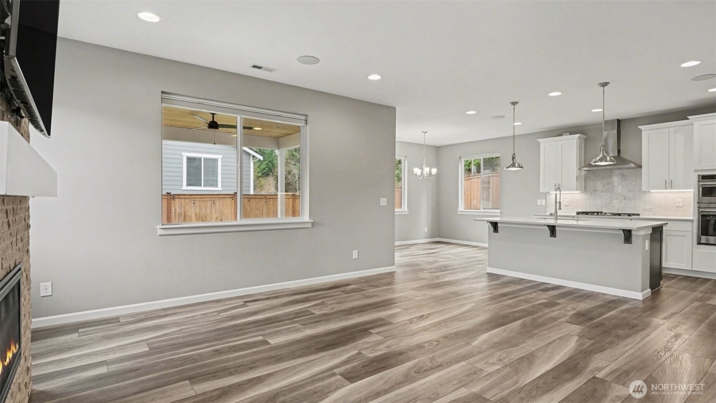 18847 SE 123rd Place , Renton, WA 98058