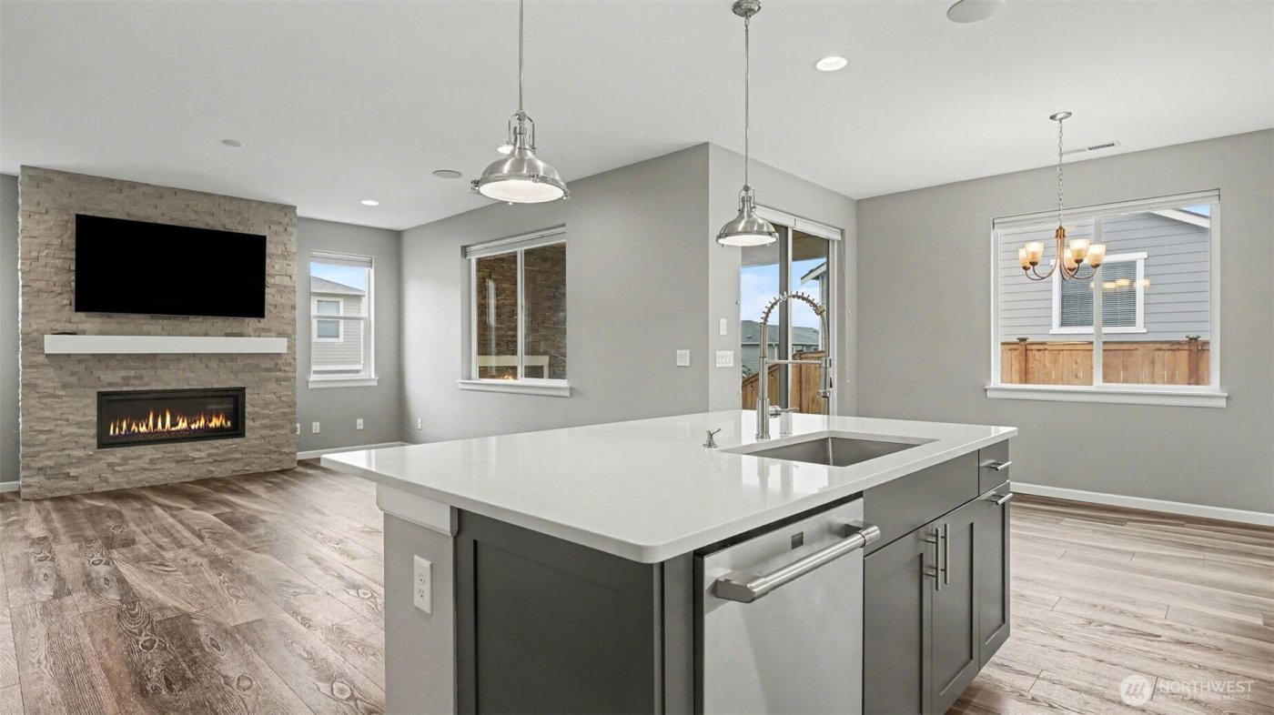 18847 SE 123rd Place , Renton, WA 98058