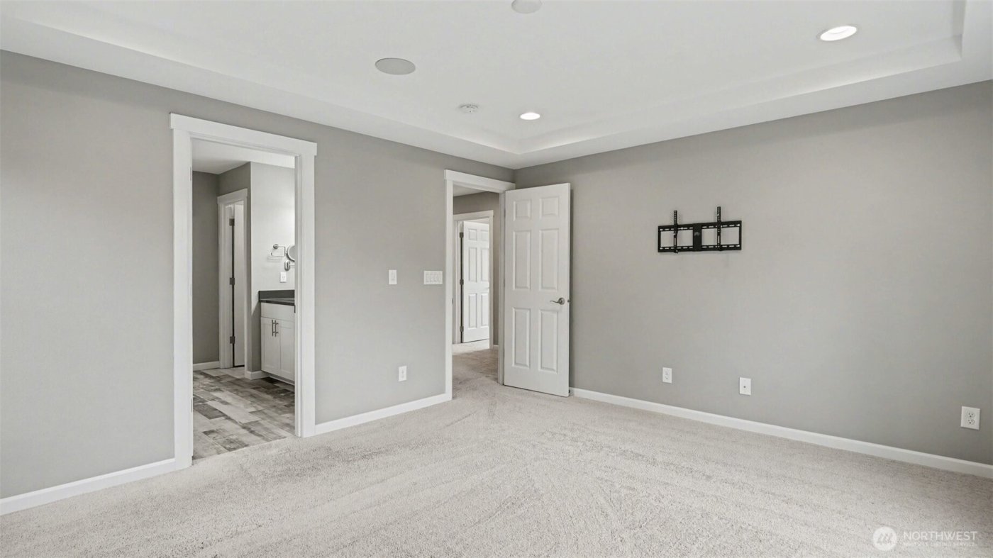 18847 SE 123rd Place , Renton, WA 98058