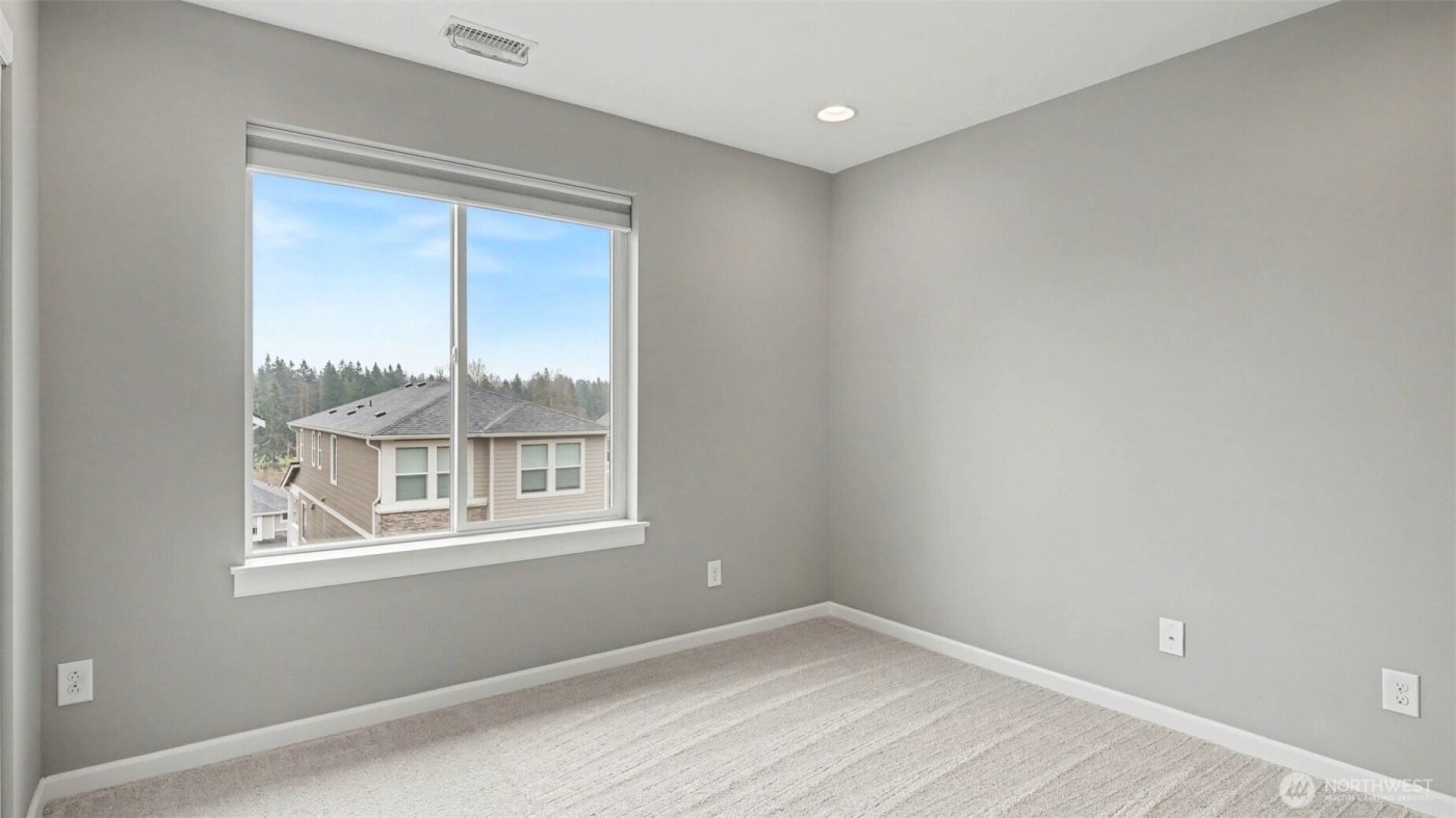 18847 SE 123rd Place , Renton, WA 98058