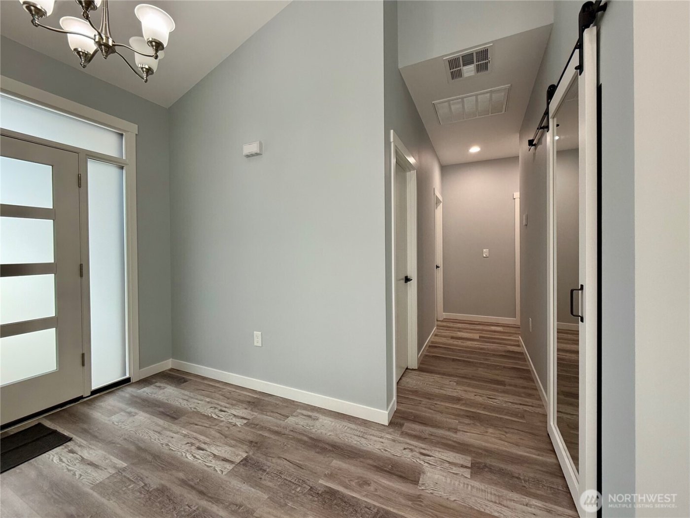 716 Island Circle SE, Ocean Shores, WA 98569