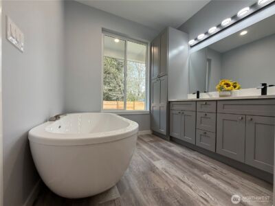 716 Island Circle SE, Ocean Shores, WA 98569 - Photo 34