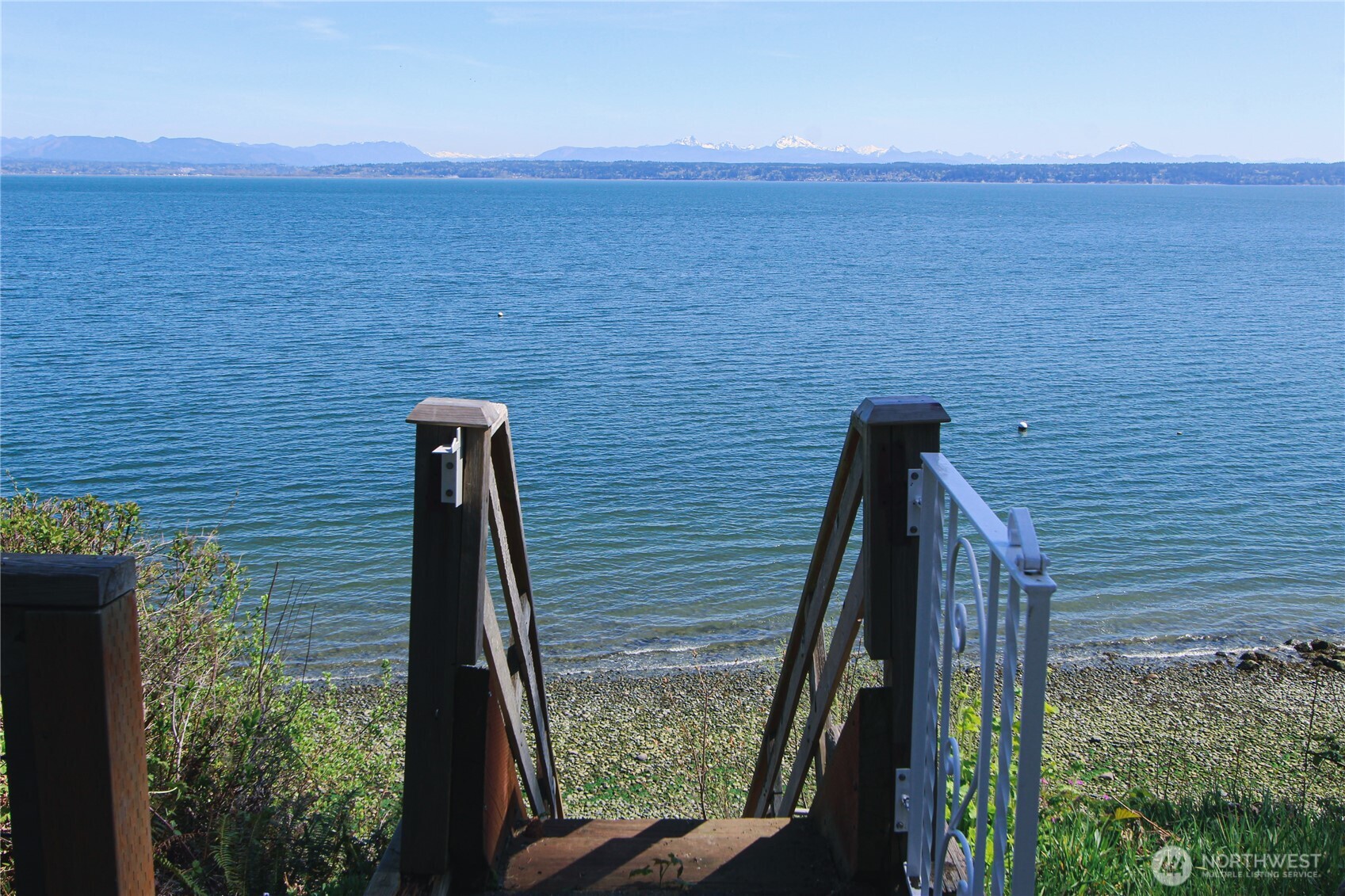 1067 Cavalero Road , Camano Island, WA 98282