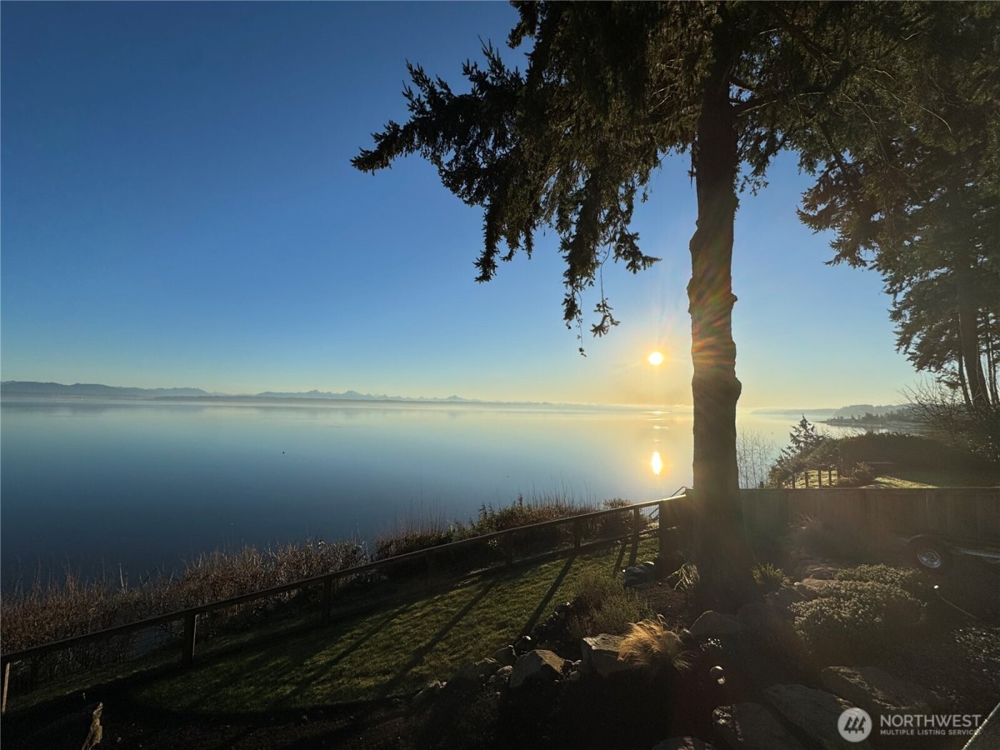 1067 Cavalero Road , Camano Island, WA 98282