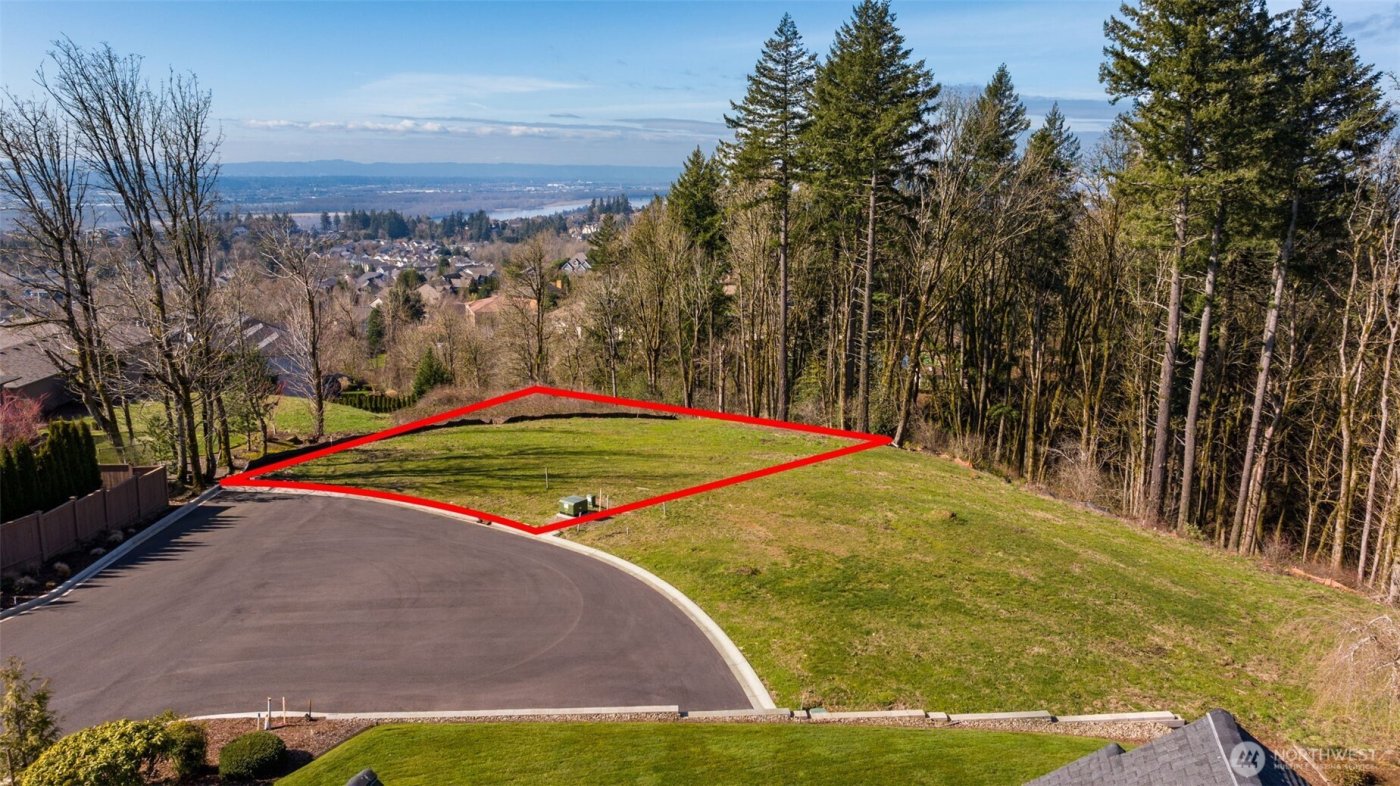 3003 NW 13th Circle , Camas, WA 98607