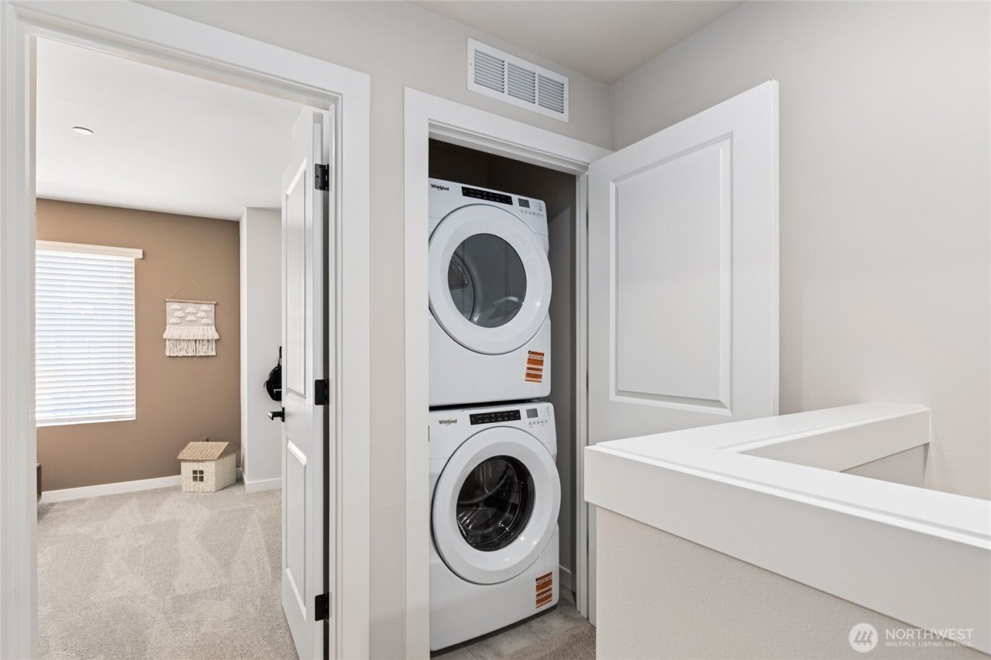 16111 36TH Avenue W #J3, Lynnwood, WA 98087