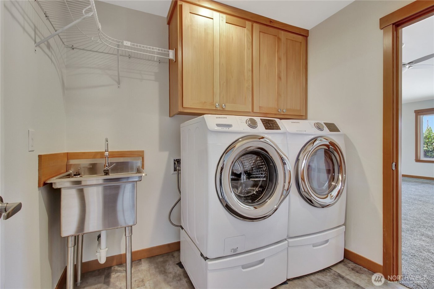 177 S Sunrise Boulevard , Camano Island, WA 98282