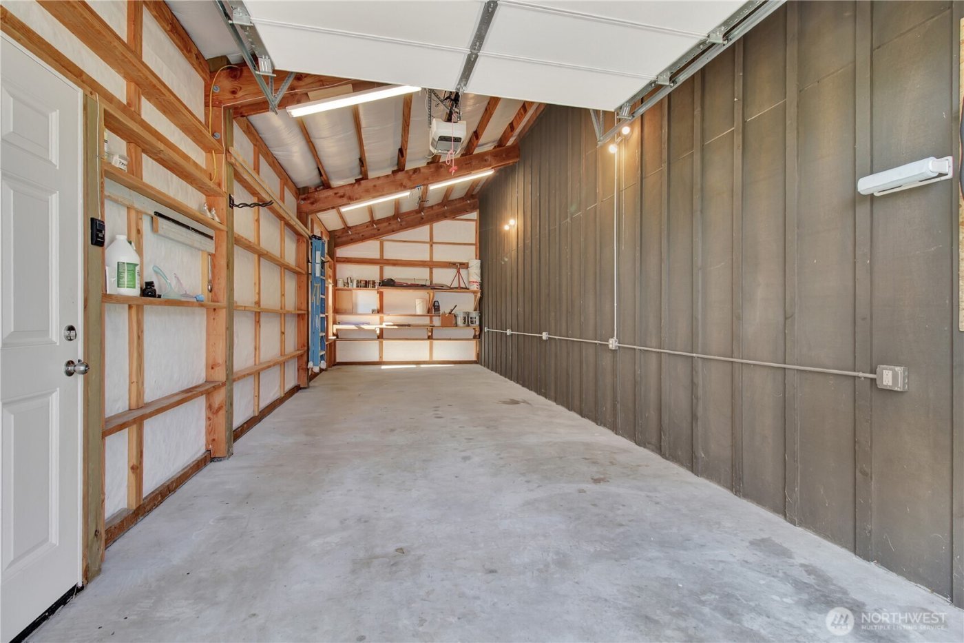 177 S Sunrise Boulevard , Camano Island, WA 98282