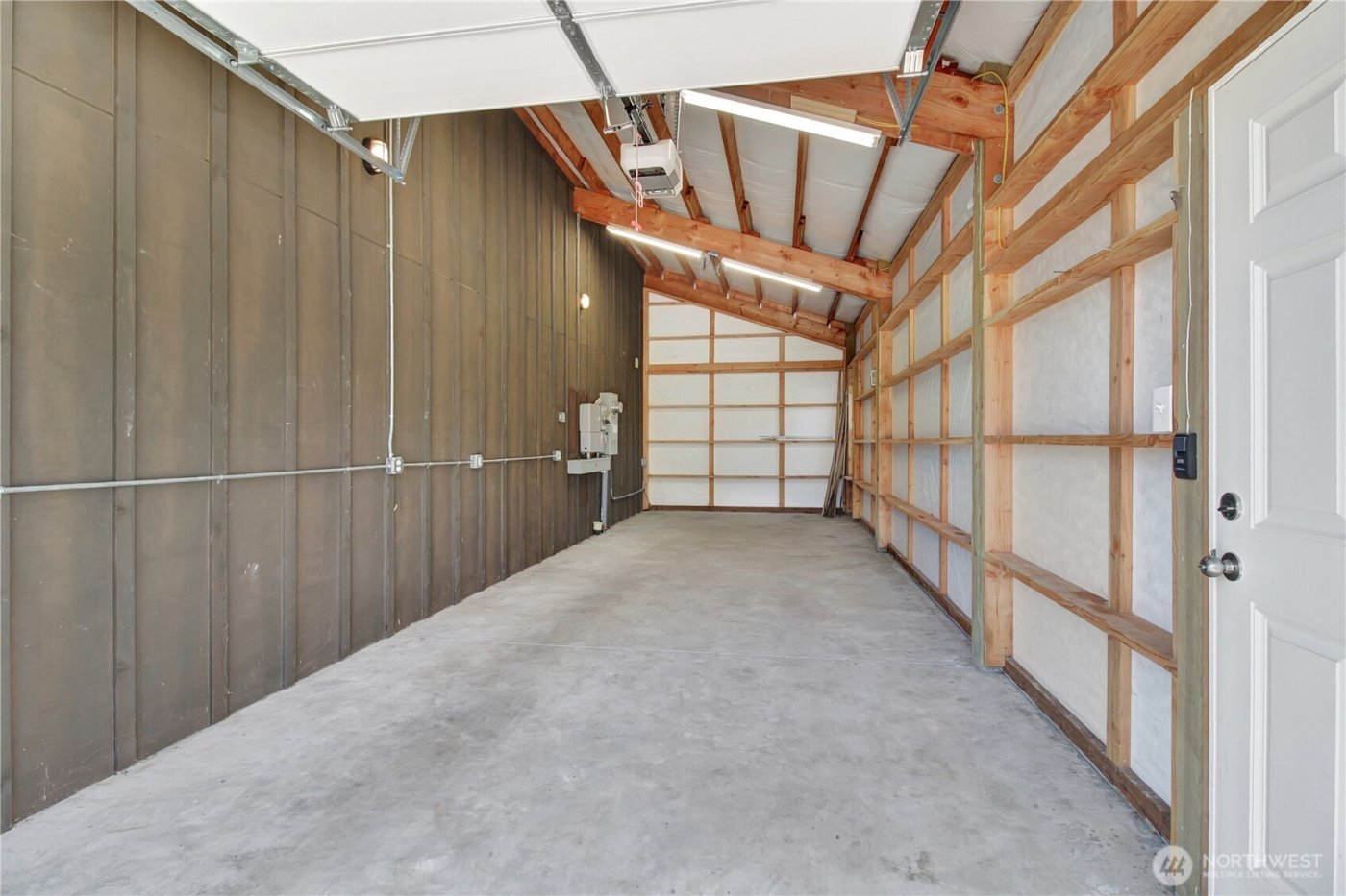 177 S Sunrise Boulevard , Camano Island, WA 98282