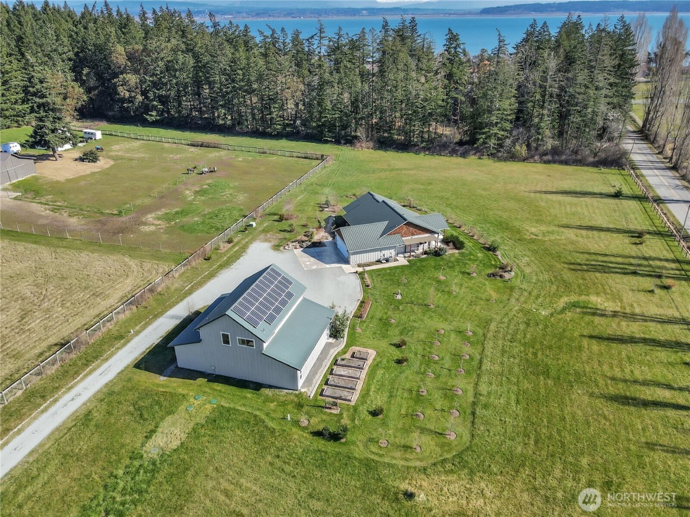 177 S Sunrise Boulevard , Camano Island, WA 98282