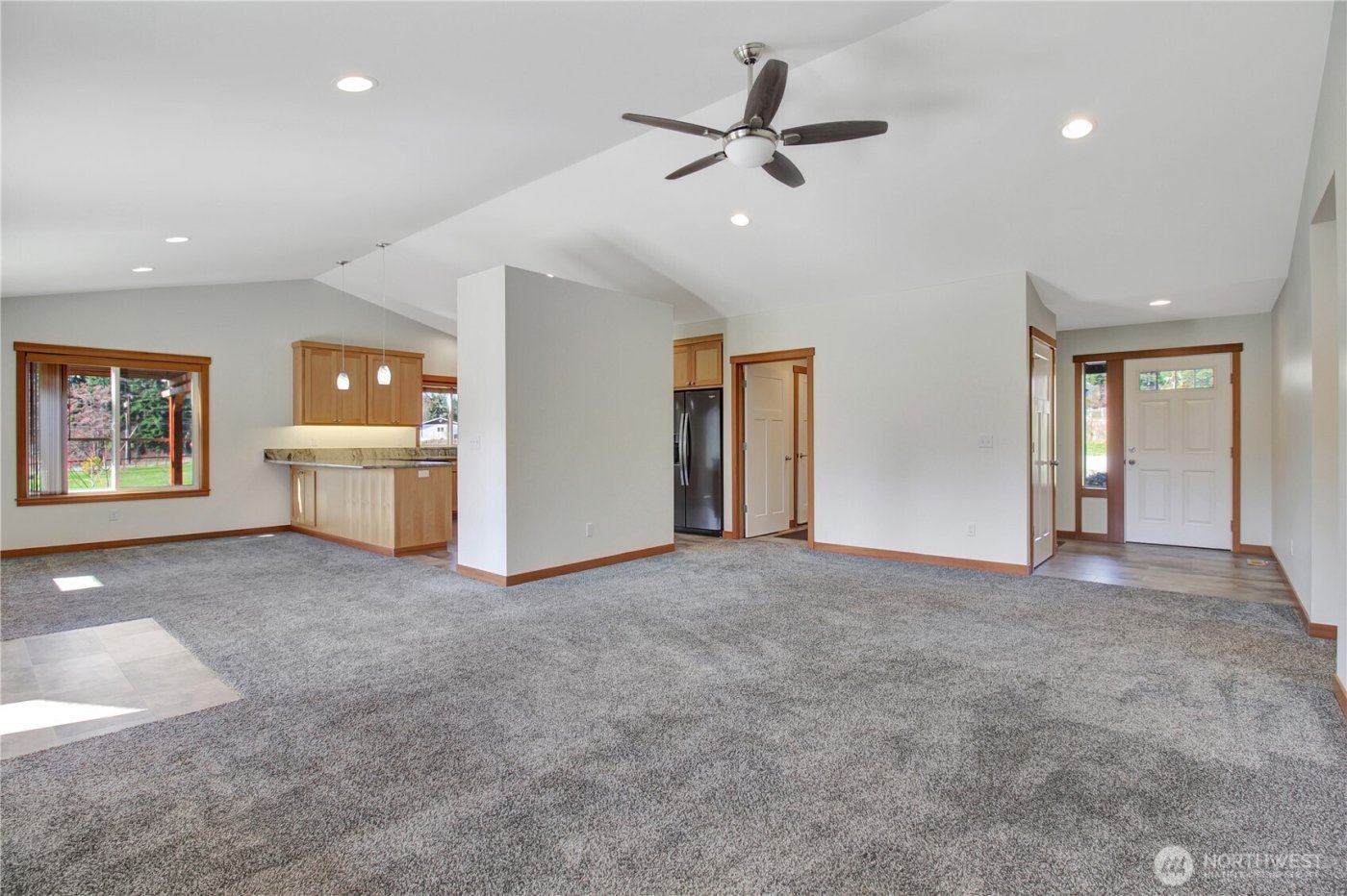 177 S Sunrise Boulevard , Camano Island, WA 98282