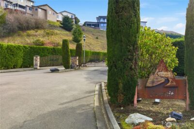 10908 177th Avenue Ct E, Bonney Lake, WA 98391 - Photo 40