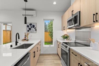 6530 18th Avenue SW #B, Seattle, WA 98106 - Photo 5