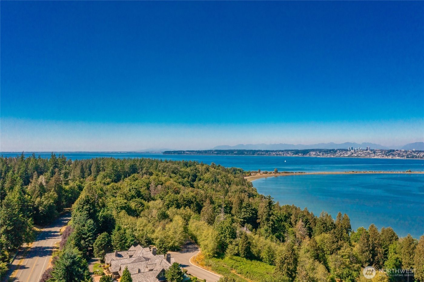 5518 Puffin Place , Blaine, WA 98230