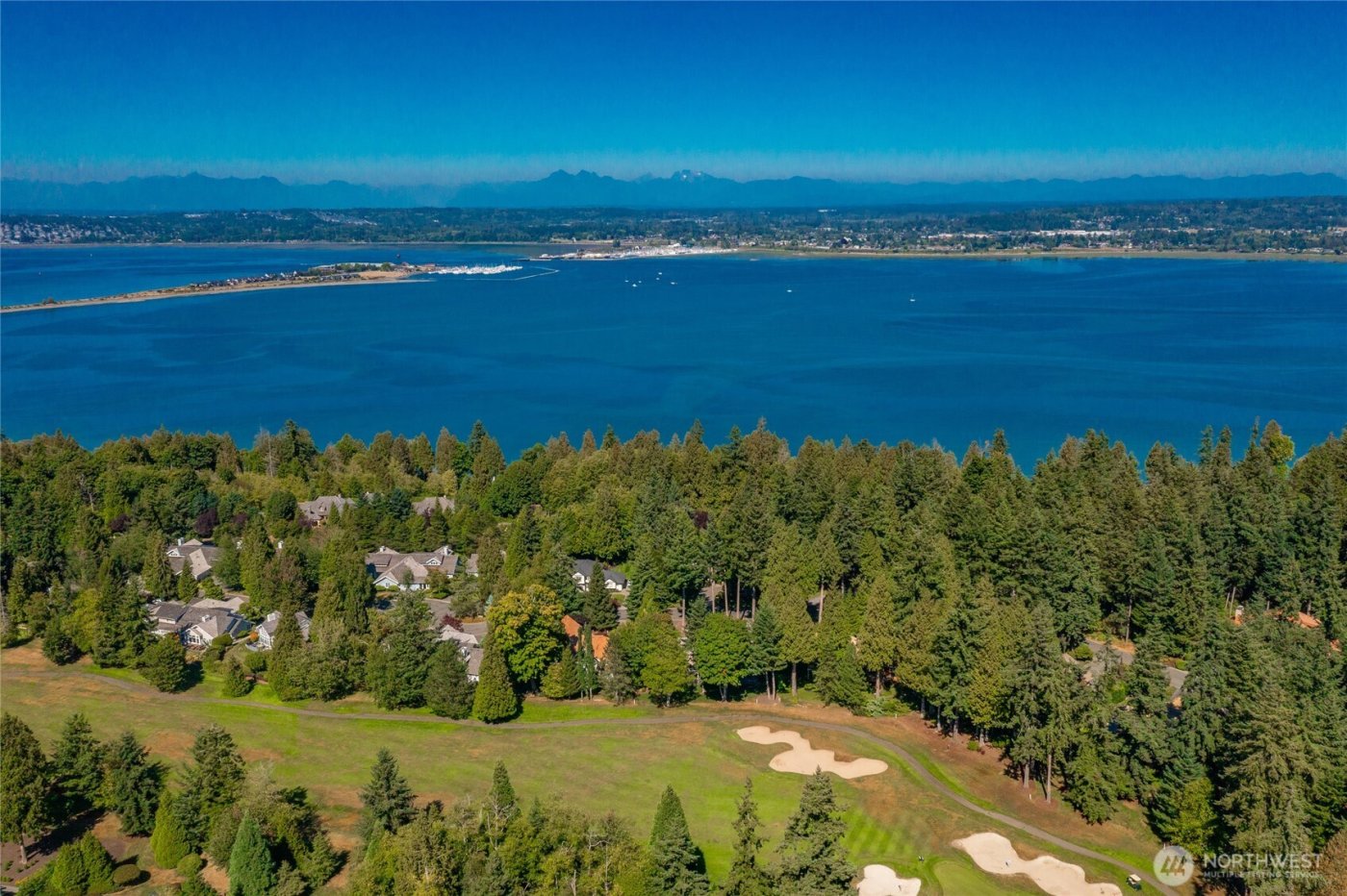 5518 Puffin Place , Blaine, WA 98230