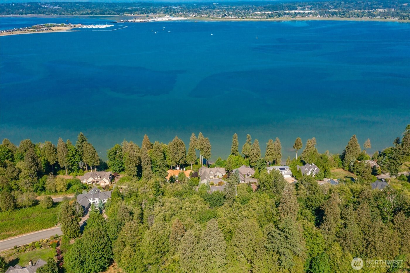 5522 Puffin Place , Blaine, WA 98230