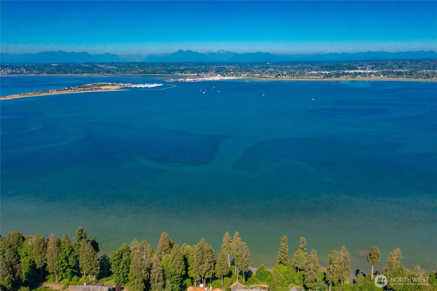 5522 Puffin Place , Blaine, WA 98230