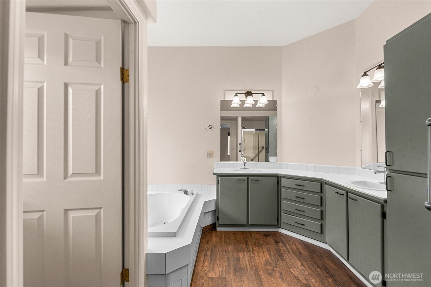 502 Songbrook Drive , East Wenatchee, WA 98802