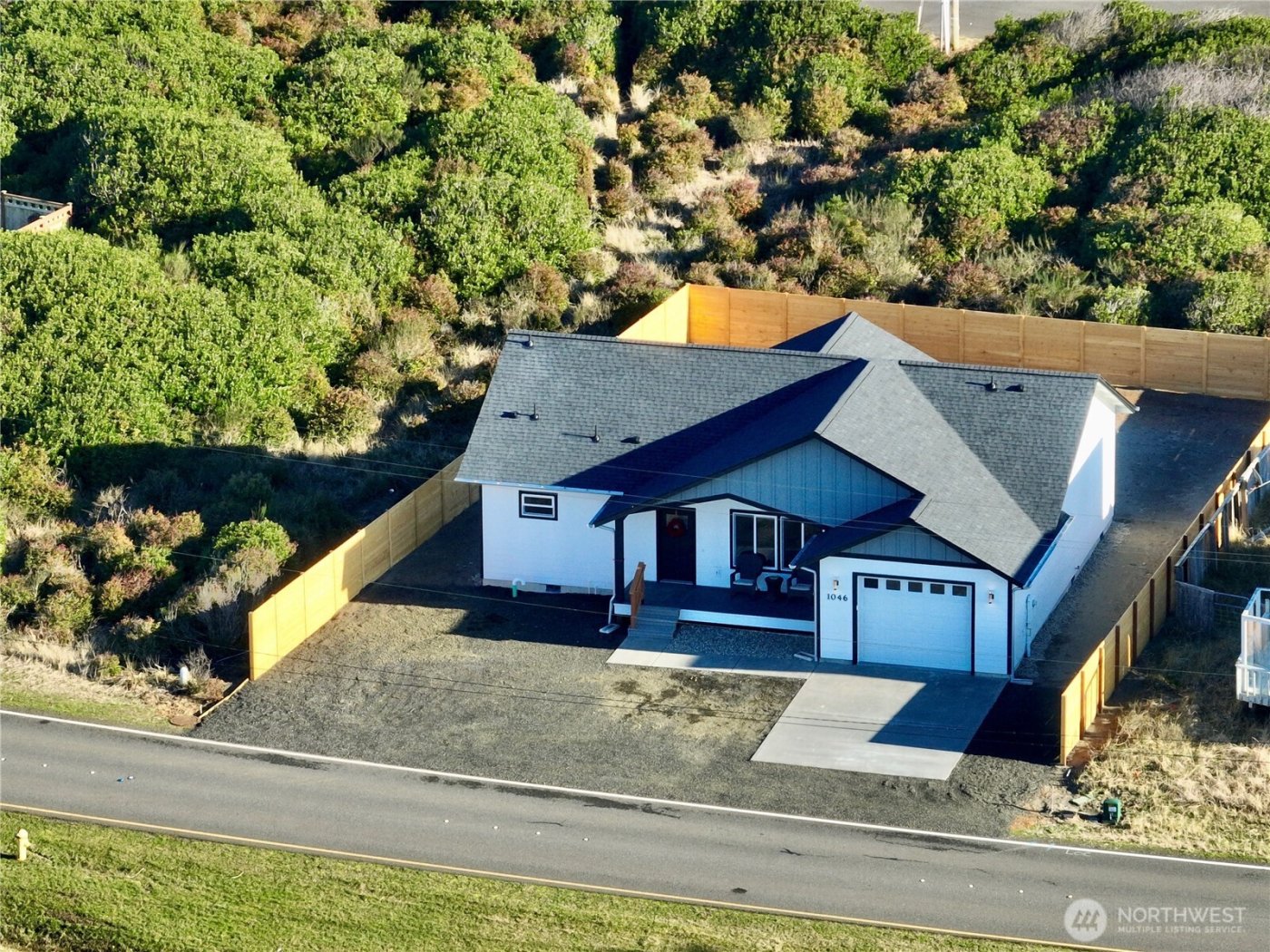 1046 Ocean Shores Boulevard , Ocean Shores, WA 98569