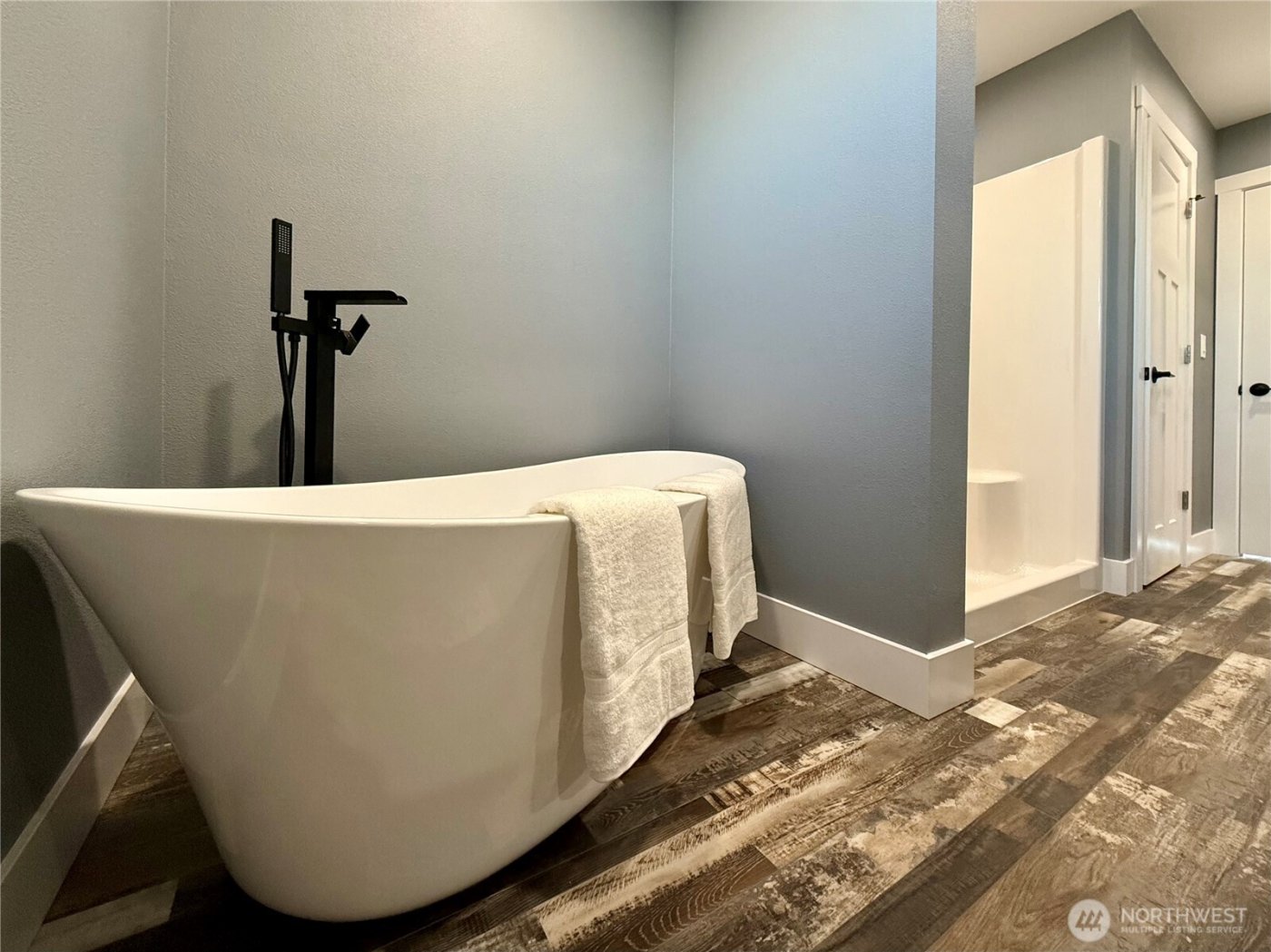 1046 Ocean Shores Boulevard , Ocean Shores, WA 98569