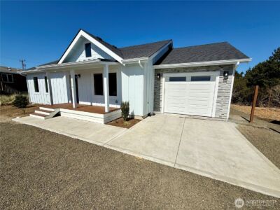 716 Reporter Court , Ocean Shores, WA 98569