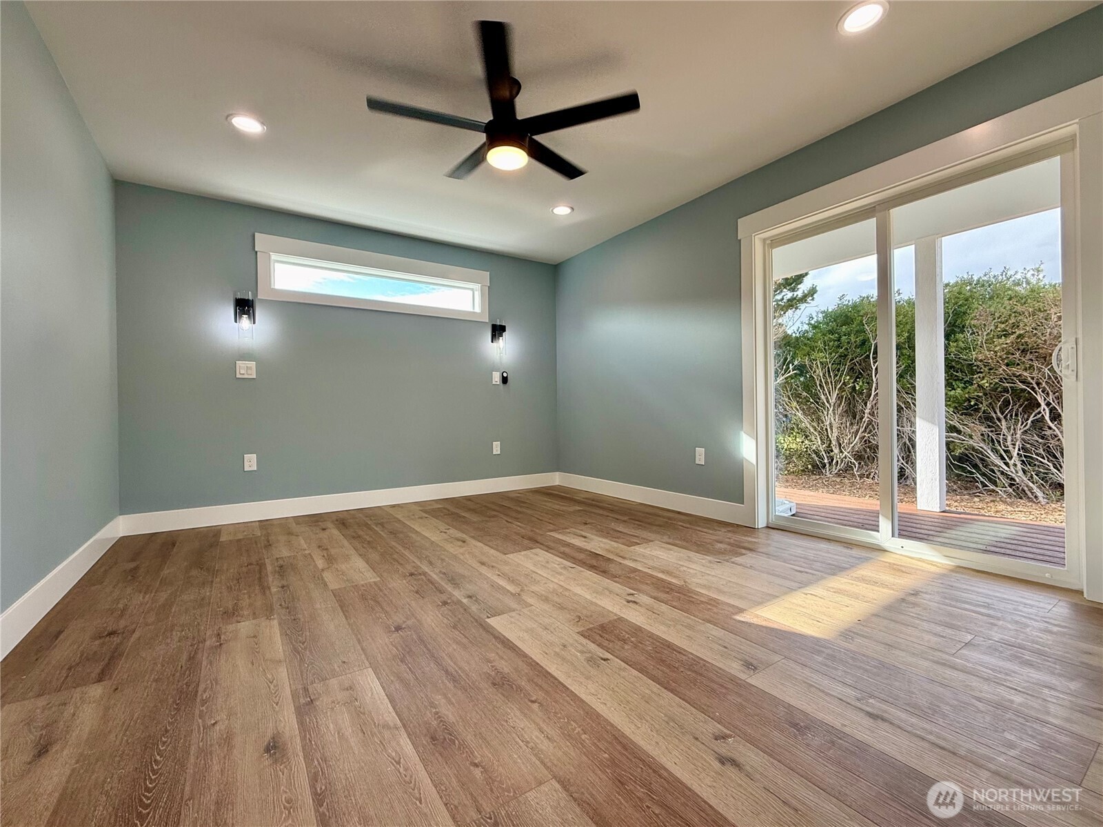 716 Reporter Court , Ocean Shores, WA 98569