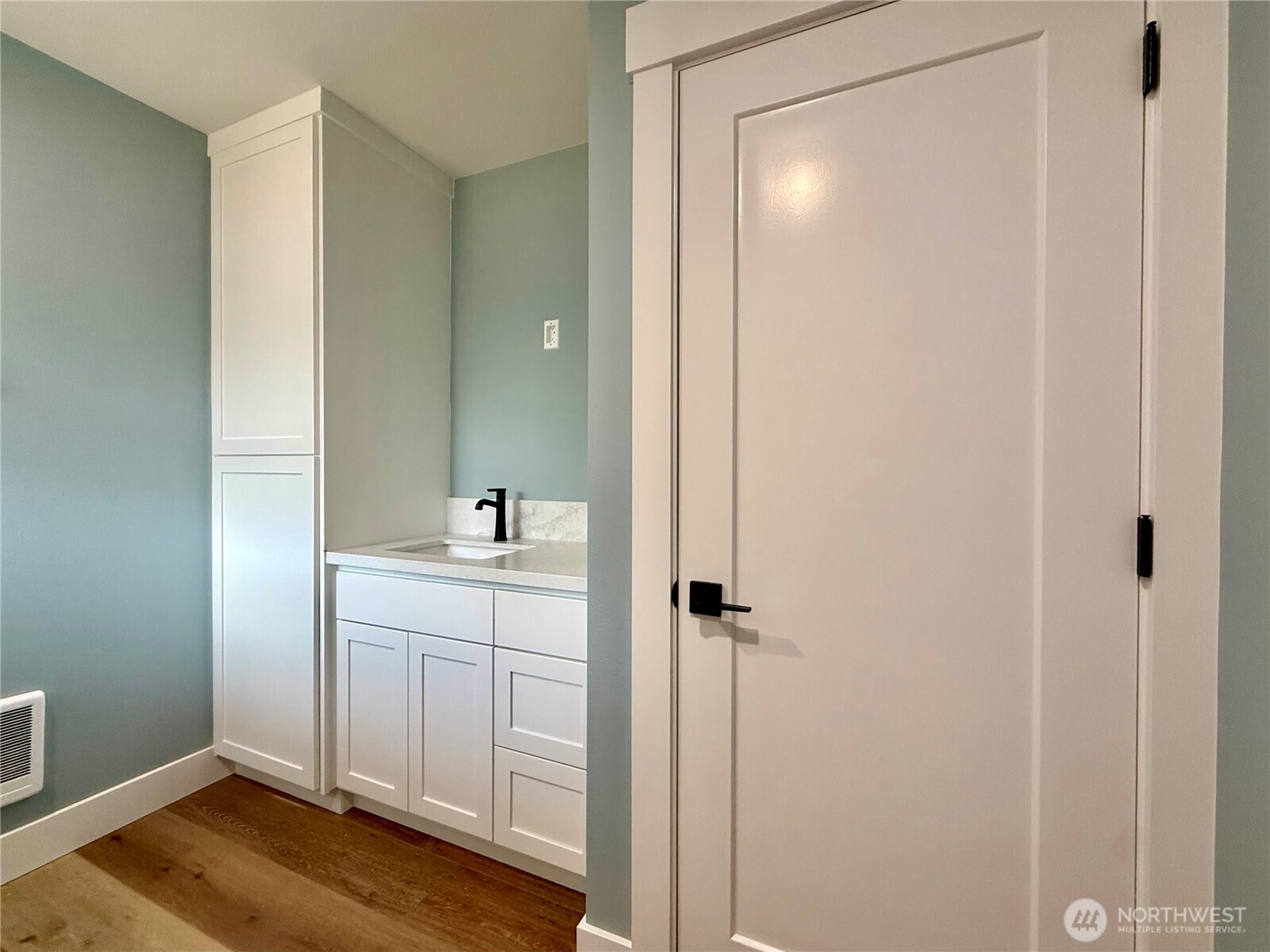 716 Reporter Court , Ocean Shores, WA 98569