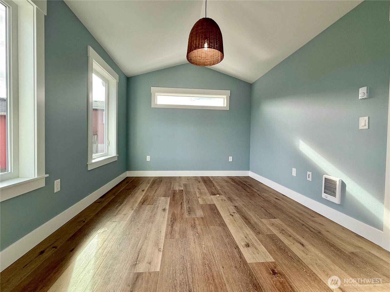 716 Reporter Court , Ocean Shores, WA 98569