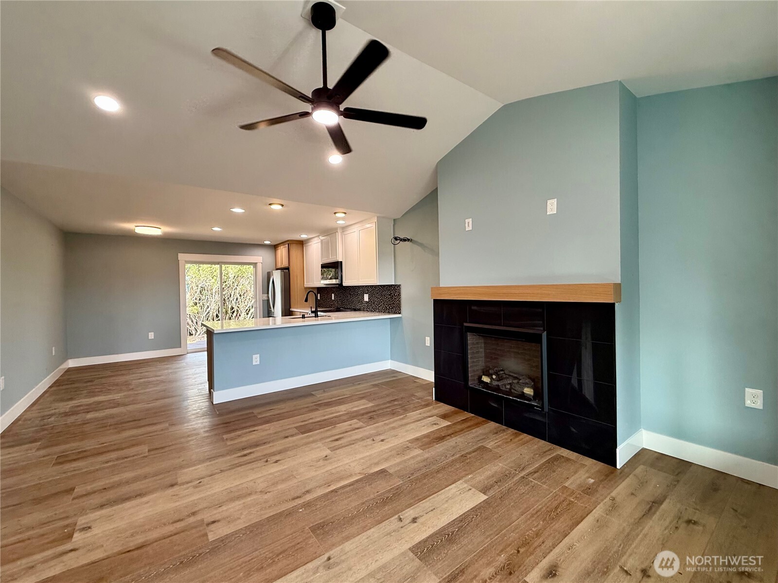 716 Reporter Court , Ocean Shores, WA 98569