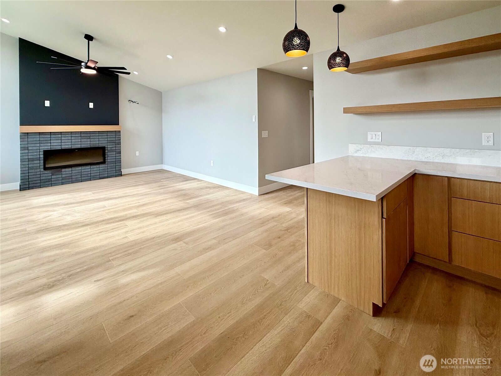 718 Reporter Court , Ocean Shores, WA 98569