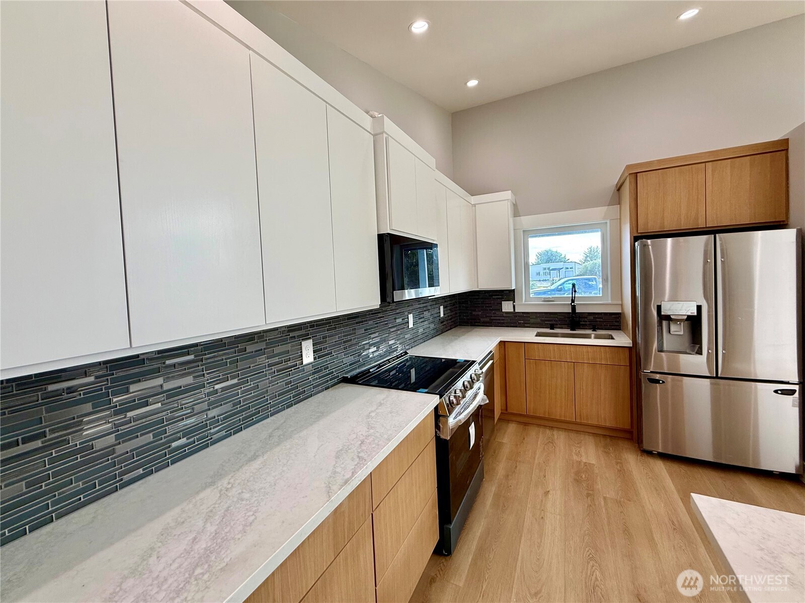 718 Reporter Court , Ocean Shores, WA 98569