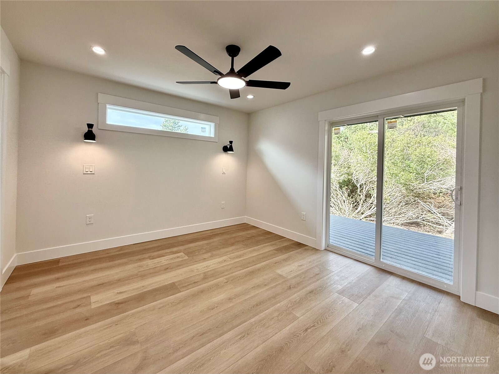 718 Reporter Court , Ocean Shores, WA 98569