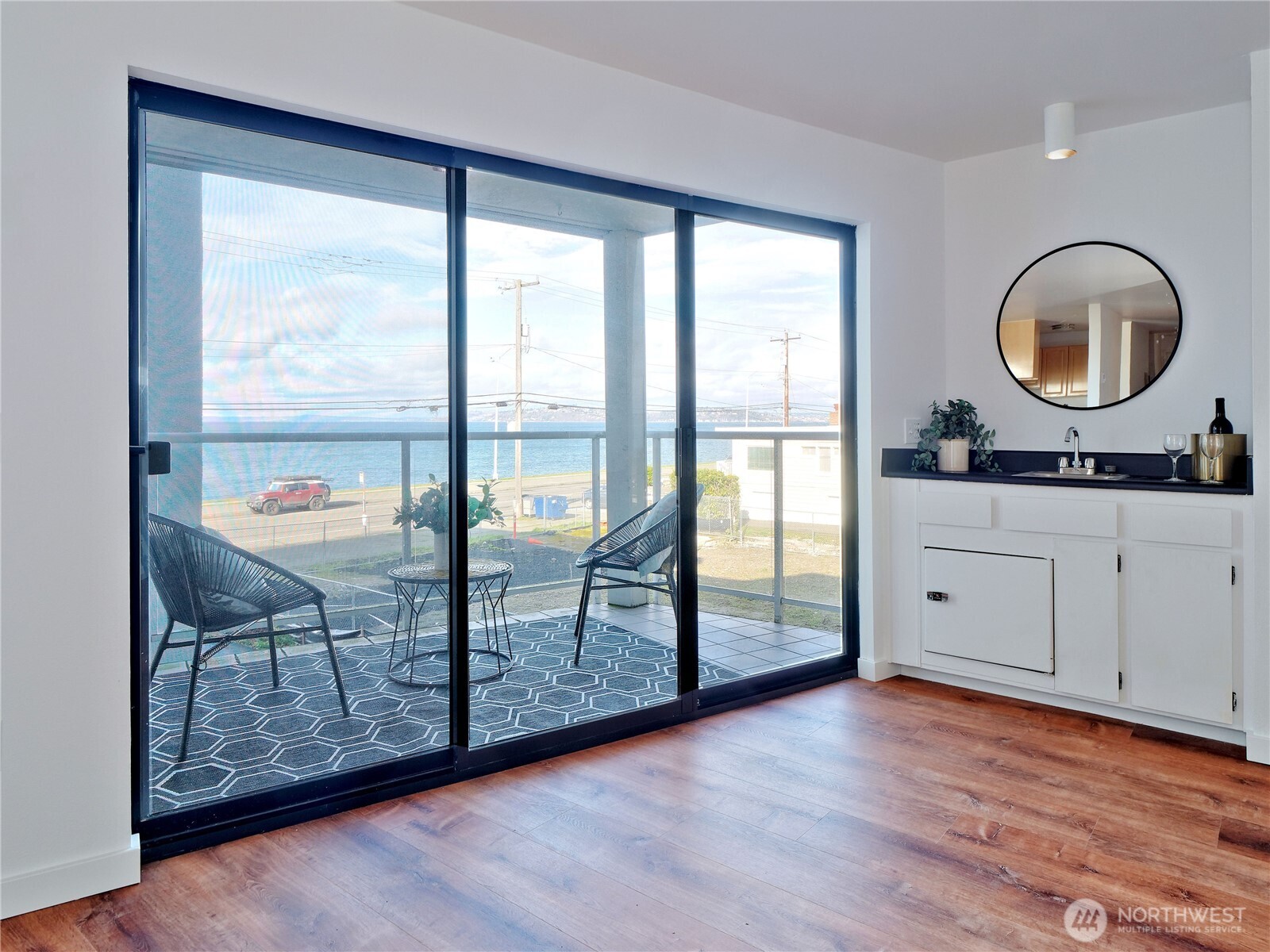 2104 Alki Avenue SW #205, Seattle, WA 98116