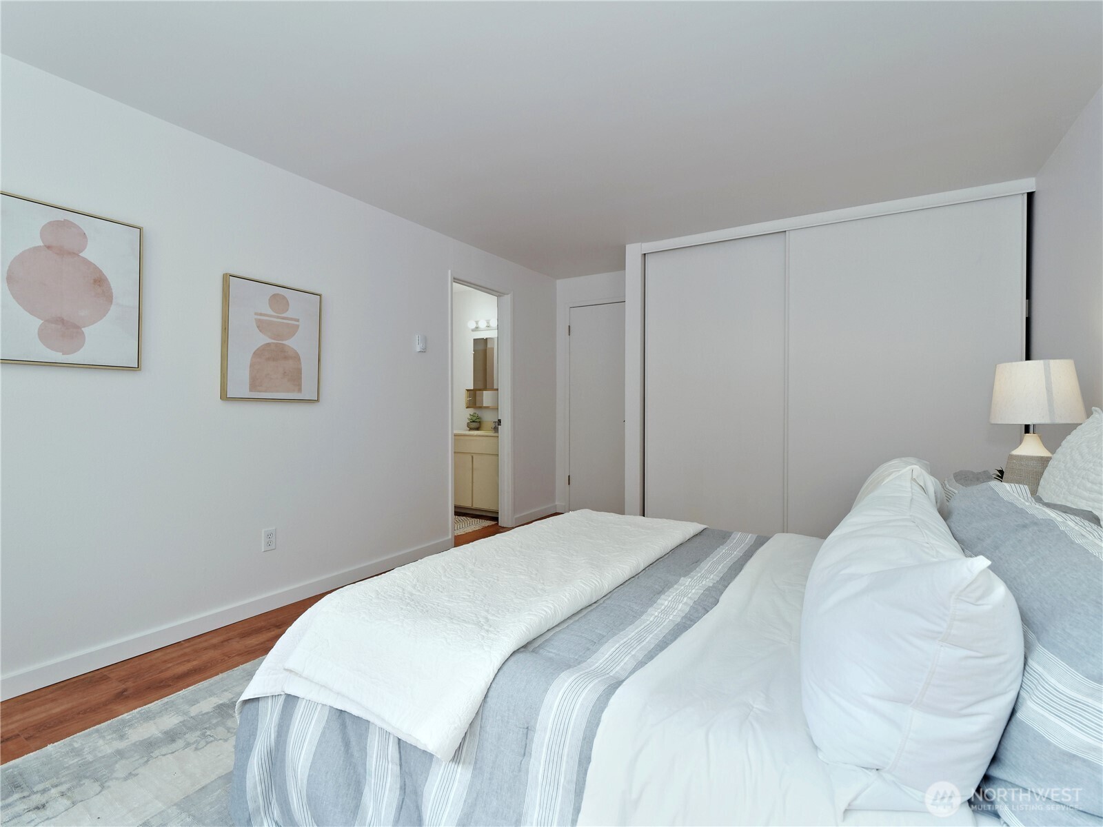 2104 Alki Avenue SW #205, Seattle, WA 98116