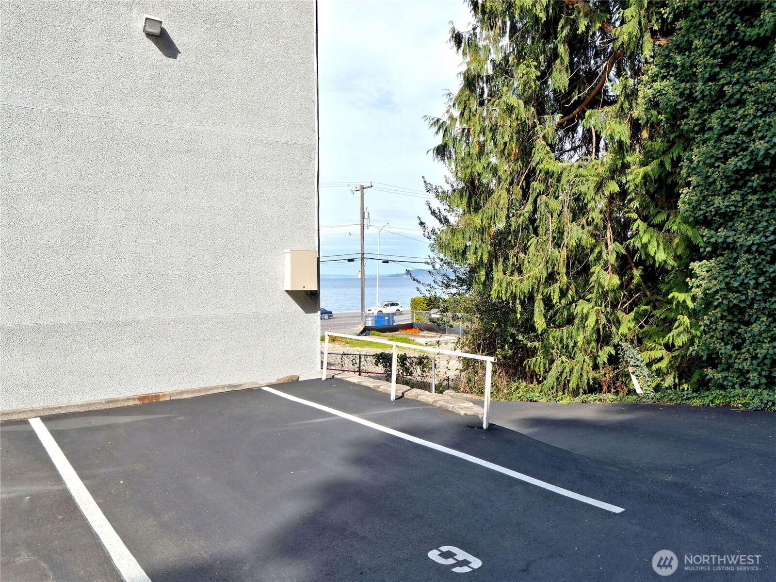 2104 Alki Avenue SW #205, Seattle, WA 98116