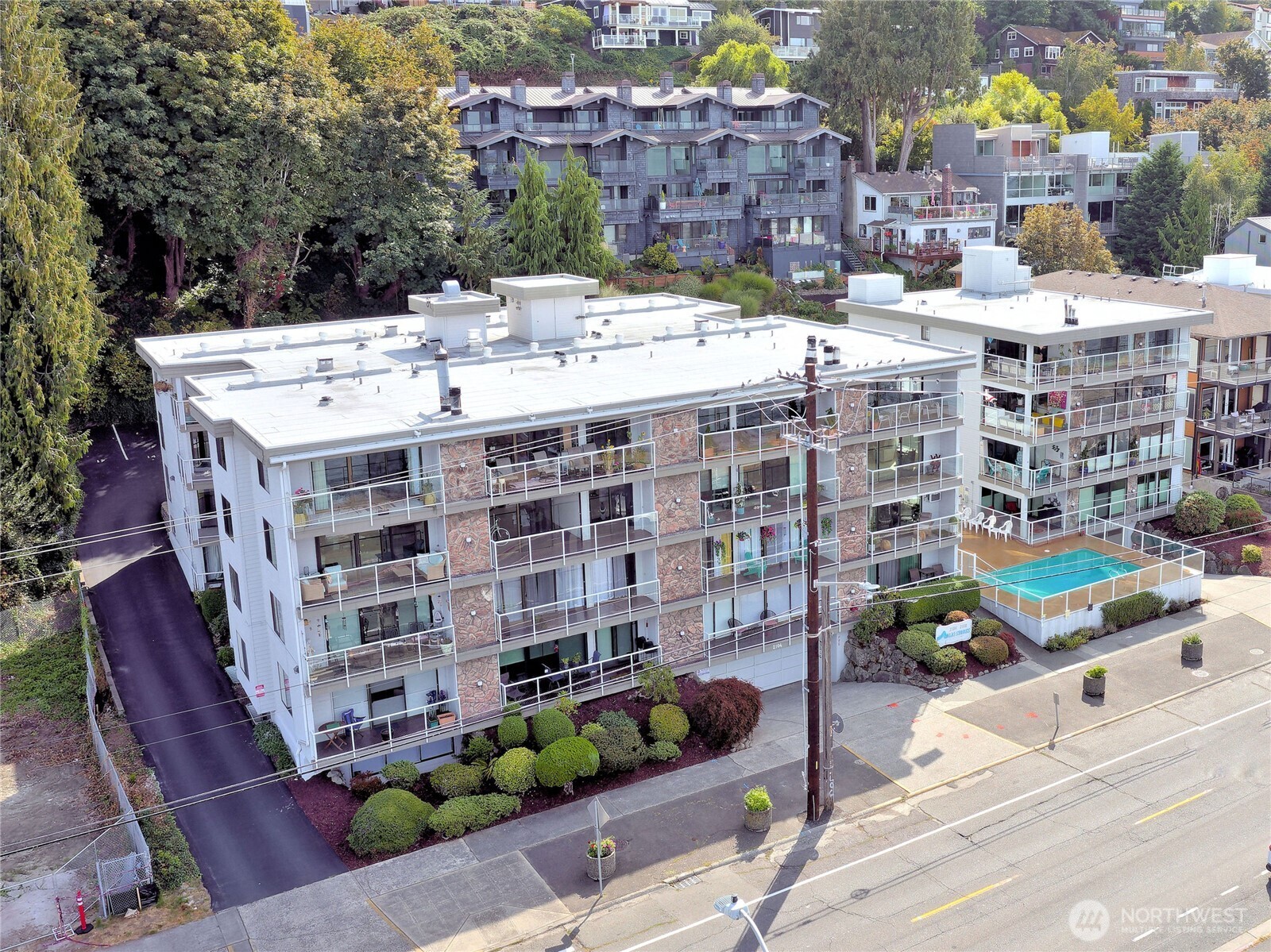 2104 Alki Avenue SW #205, Seattle, WA 98116